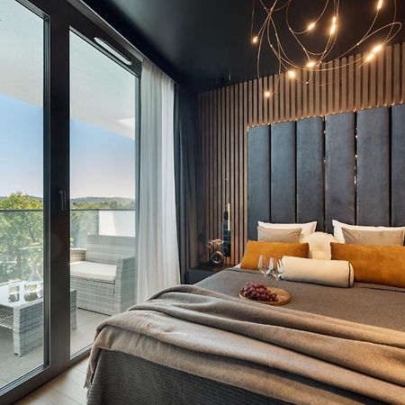 Cristallo Apartament Luxury Resort & Spa - Sea View By Renters Prestige 미엥지즈드로예 외부 사진